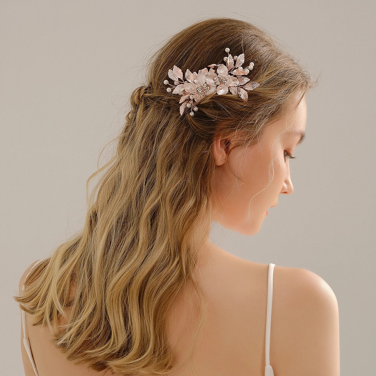 Flor de lujo hecha a mano Cambio de cabello nupcial para el cabello al por mayor Party Hair Peine para boda 1