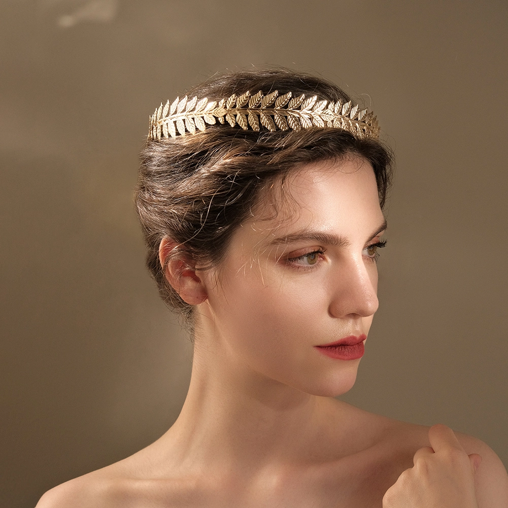 Corona de rey y reina, corona vintage de hoja de olivo dorada, corona unisex inspirada en la naturaleza. 1