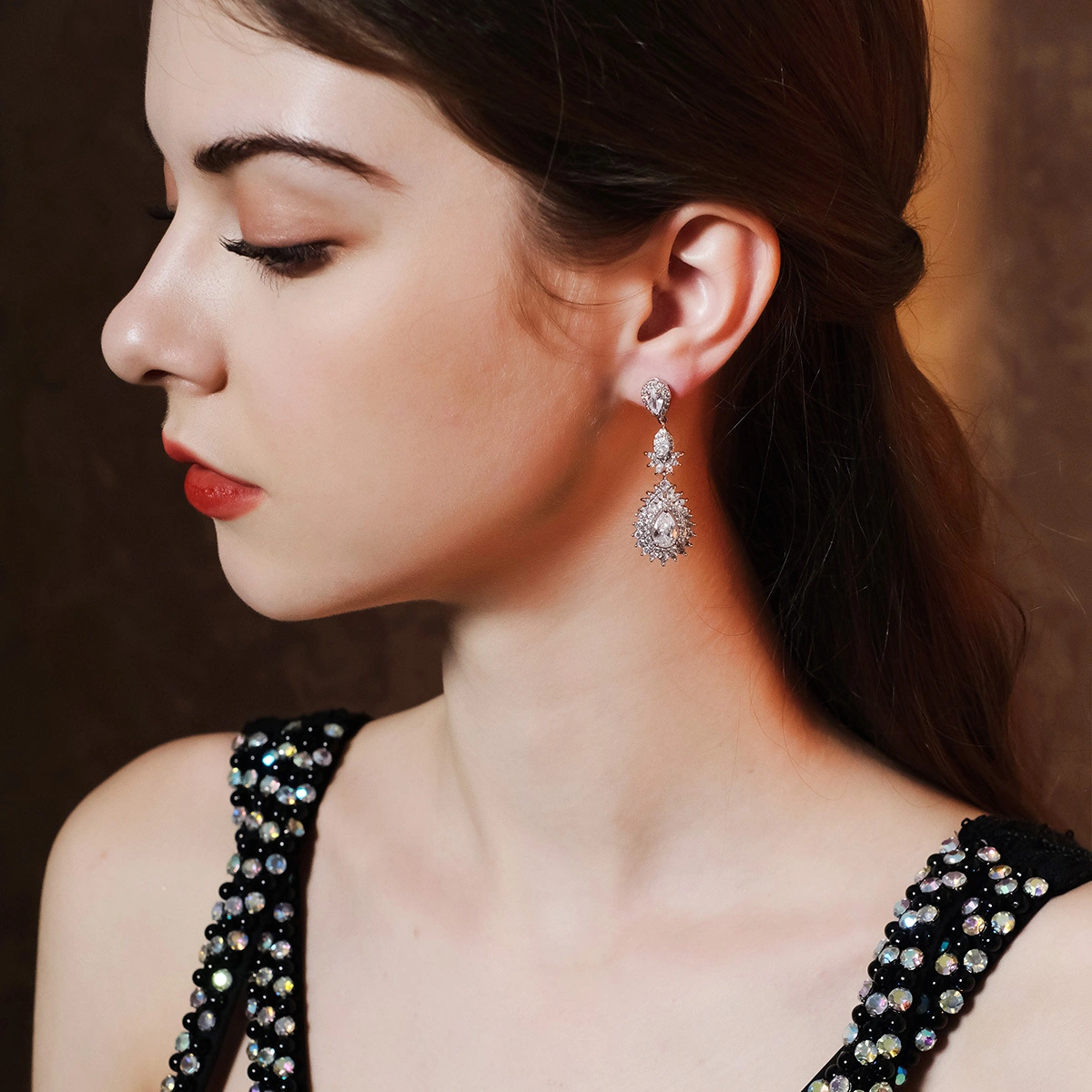 Retro Long Luxury Zircon Drop Earrings For Women Elegant bride Wedding Banquet Earrings 1