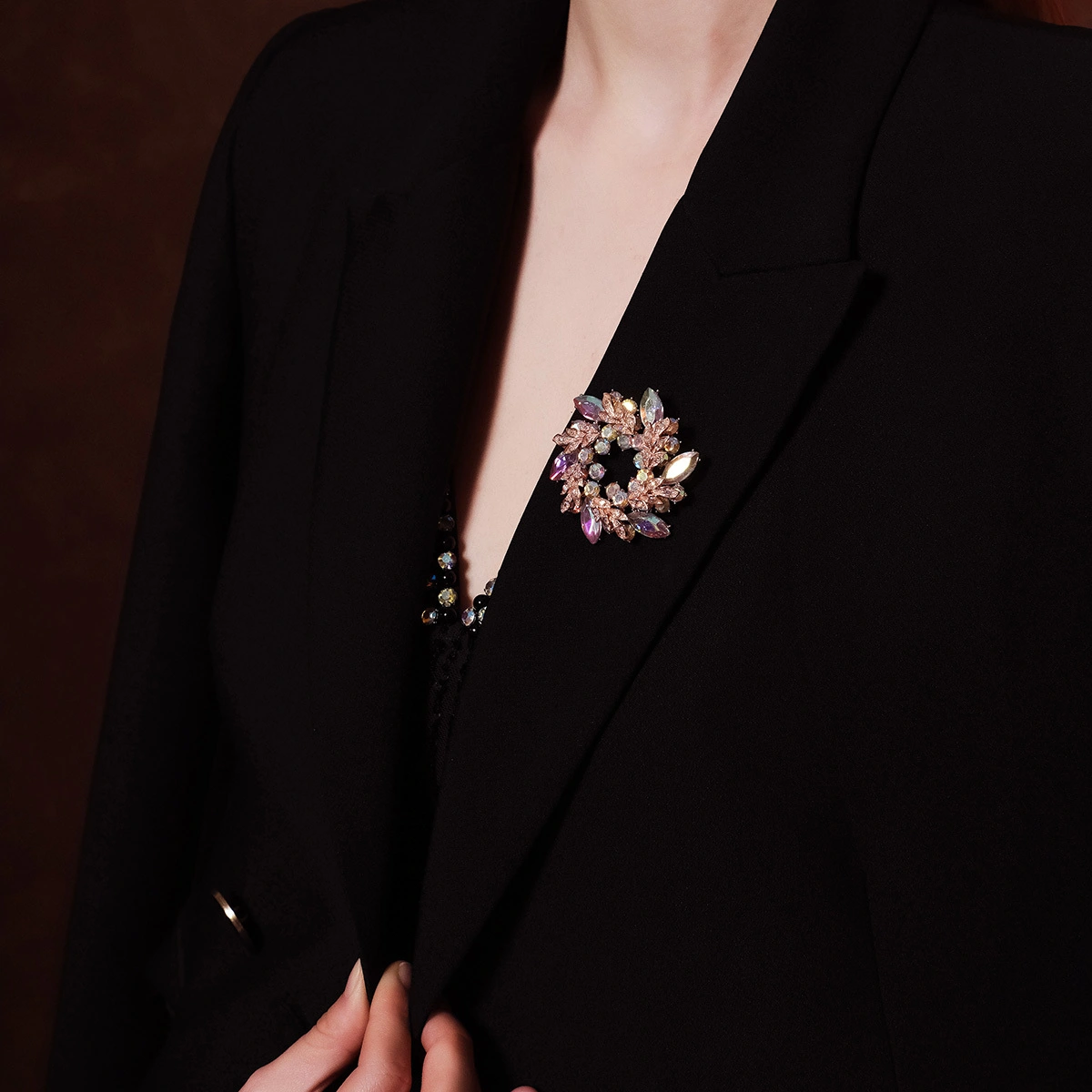 Happy Adorn Delicate Rhinestone Flower Brooch Elegant Daily Accessories For Women 1