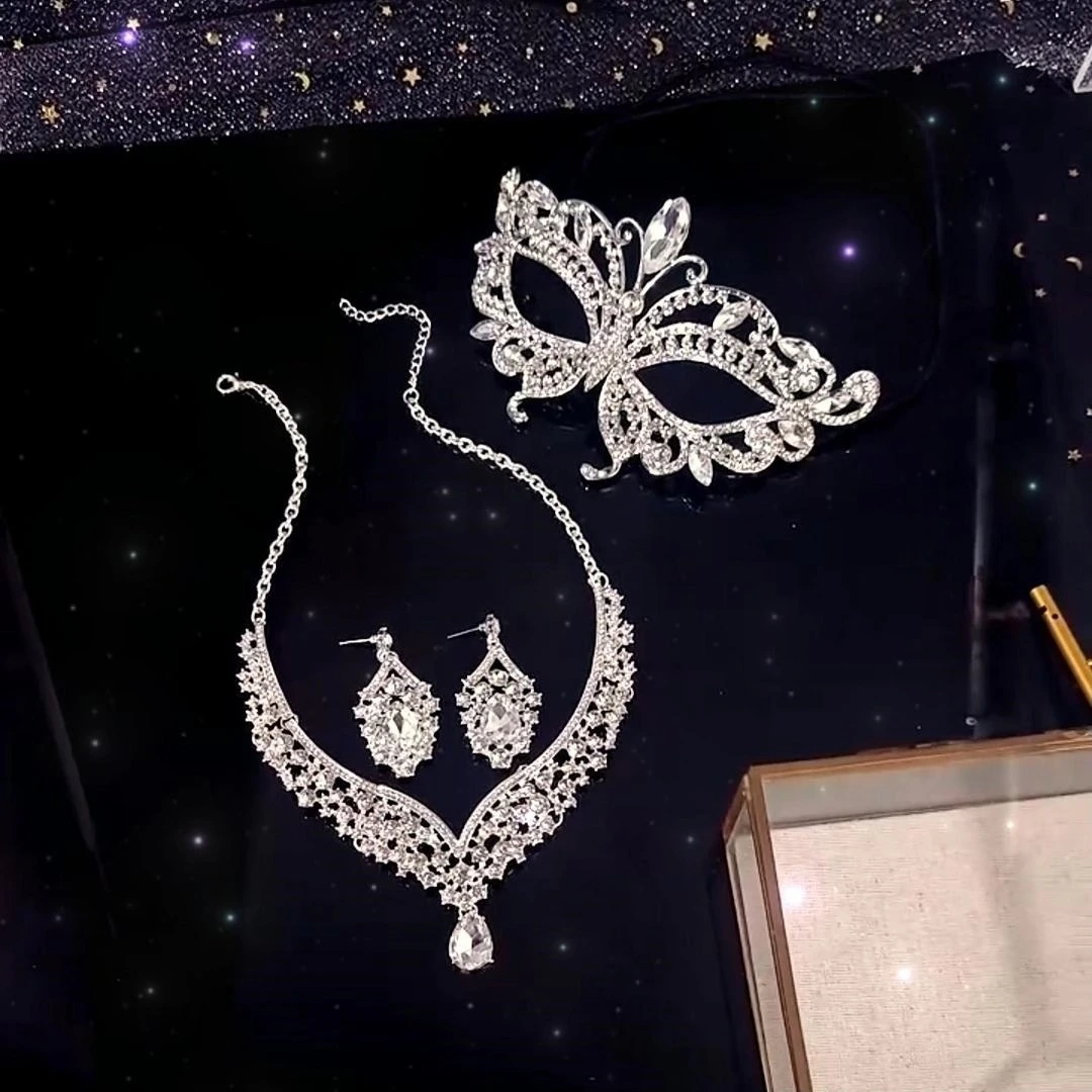 Übertriebenes Vintage-Masken-Ohrring- und Halsketten-Schmuckset für Damen, luxuriöse Strass-Accessoires für Ball und Party 1