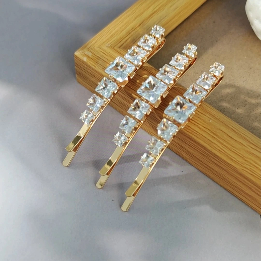 Happy Adorn Fashion Funkelnde quadratische Zirkon-Haarnadeln, 3er-Pack, luxuriöse goldene Haarspangen für den Abschlussball 1
